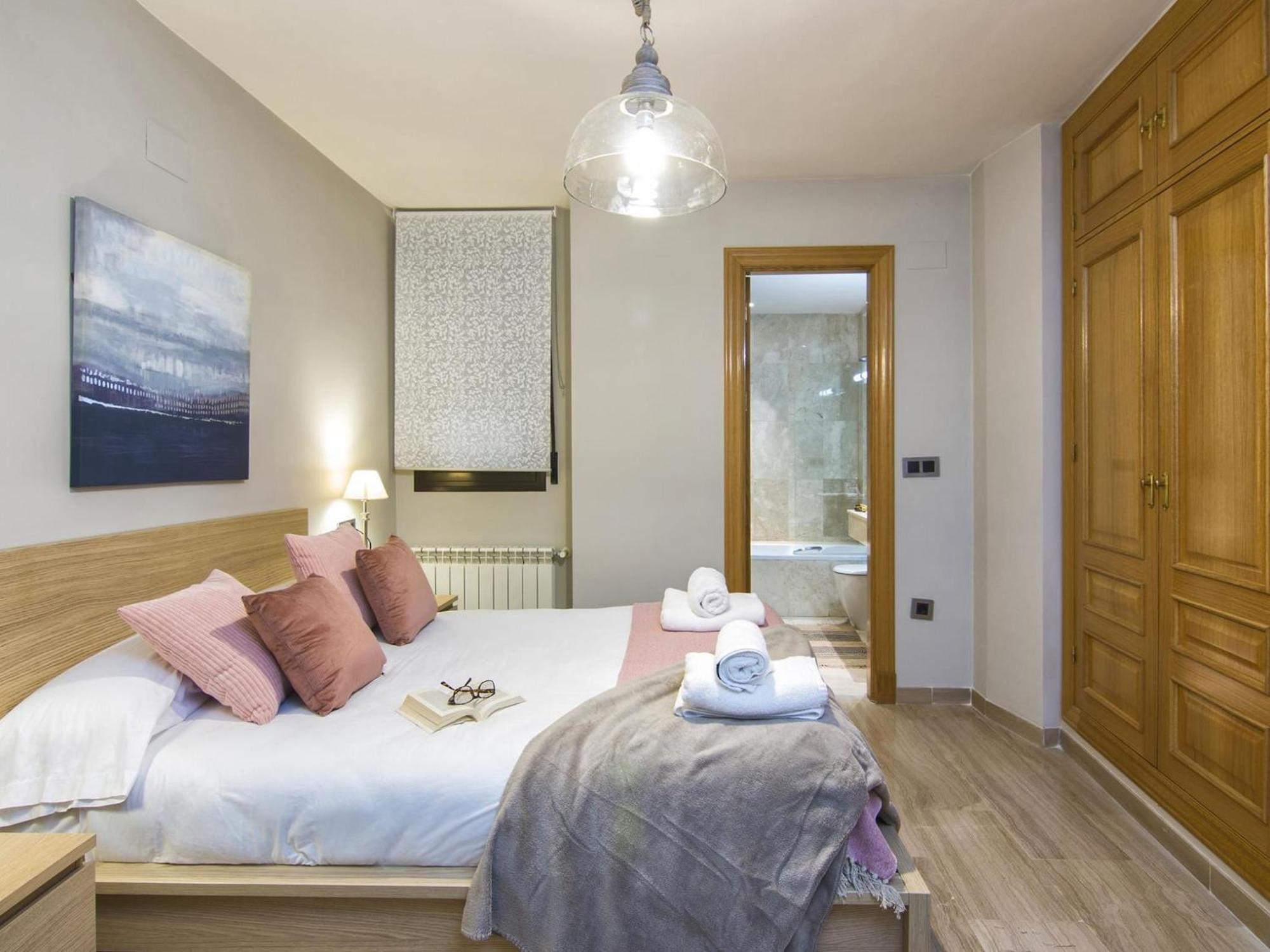 Elegant Town Hall Apartment With Views 格拉纳达 外观 照片